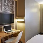 Ibis Canal Saint Martin Paris