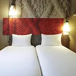 Ibis Canal Saint Martin