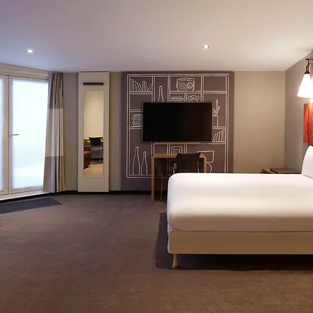 Ibis Canal Saint Martin