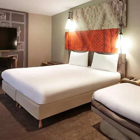 Ibis Canal Saint Martin 3* Paryż