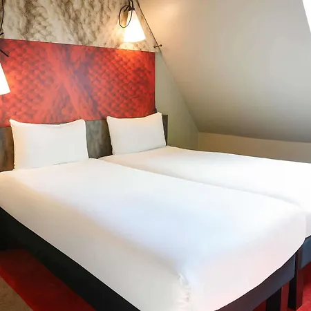 Ibis Canal Saint Martin 3*