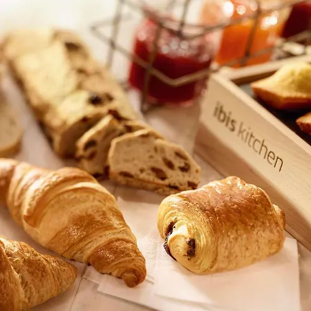 Ibis Canal Saint Martin 3* París