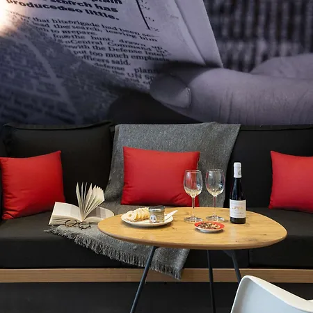 Ibis Canal Saint Martin París