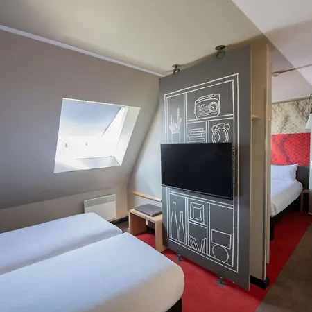 Ibis Canal Saint Martin Отель Париж