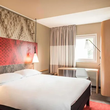 Otel Ibis Canal Saint Martin Paris