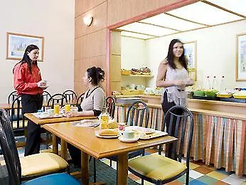 Ibis Canal Saint Martin 3* Paryż