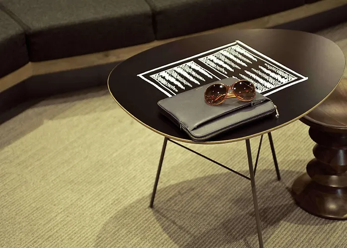 Ibis Canal Saint Martin Отель 3*