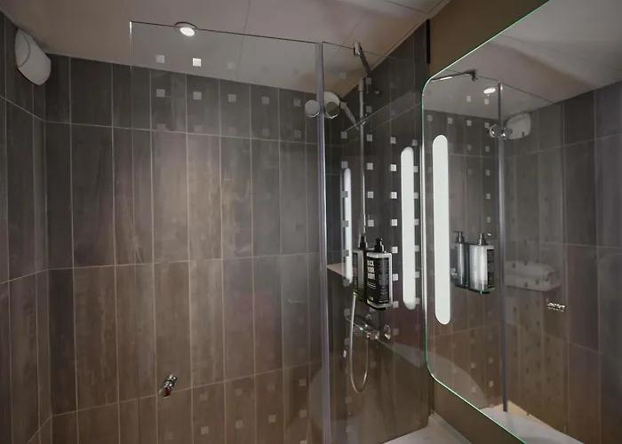 Ibis Canal Saint Martin