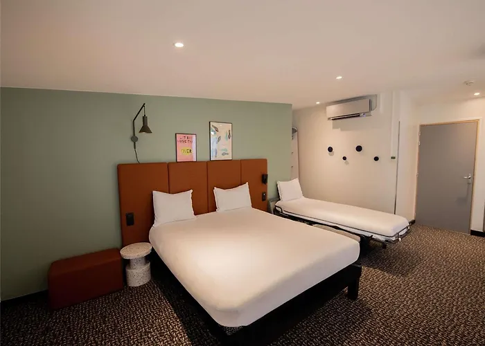 Hotel Ibis Canal Saint Martin Paris
