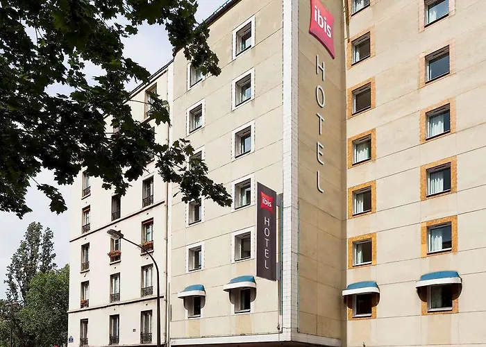 Отель Ibis Canal Saint Martin Париж