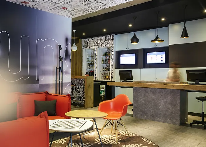 Ibis Canal Saint Martin 3*