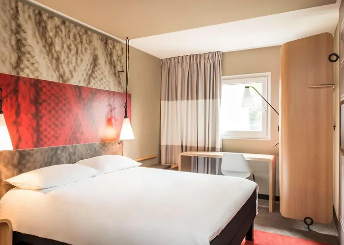 Ibis Canal Saint Martin מלון פריז