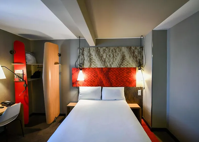 Ibis Canal Saint Martin מלון 3*